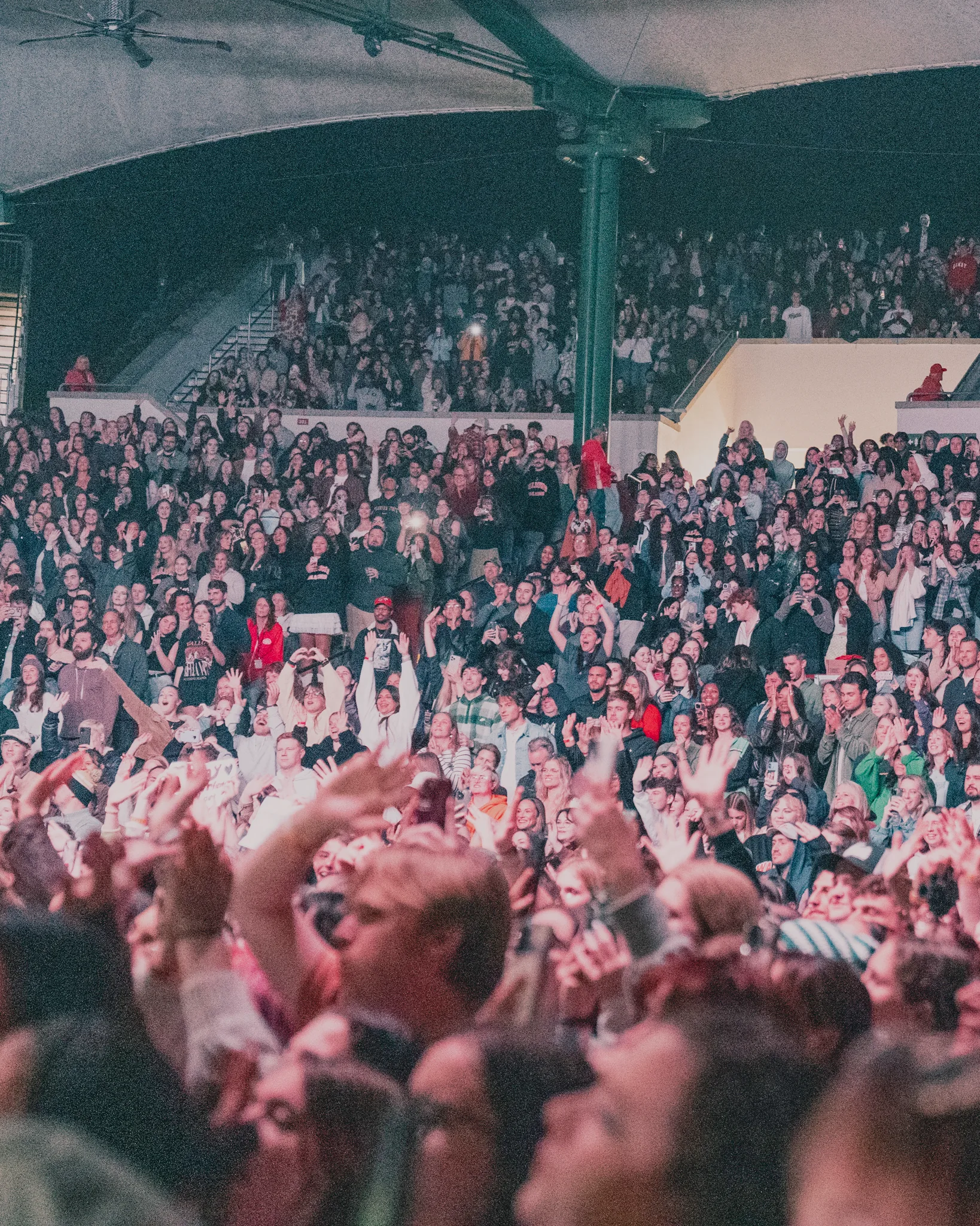 Concert crowd at St. Augustine Amphitheatre
