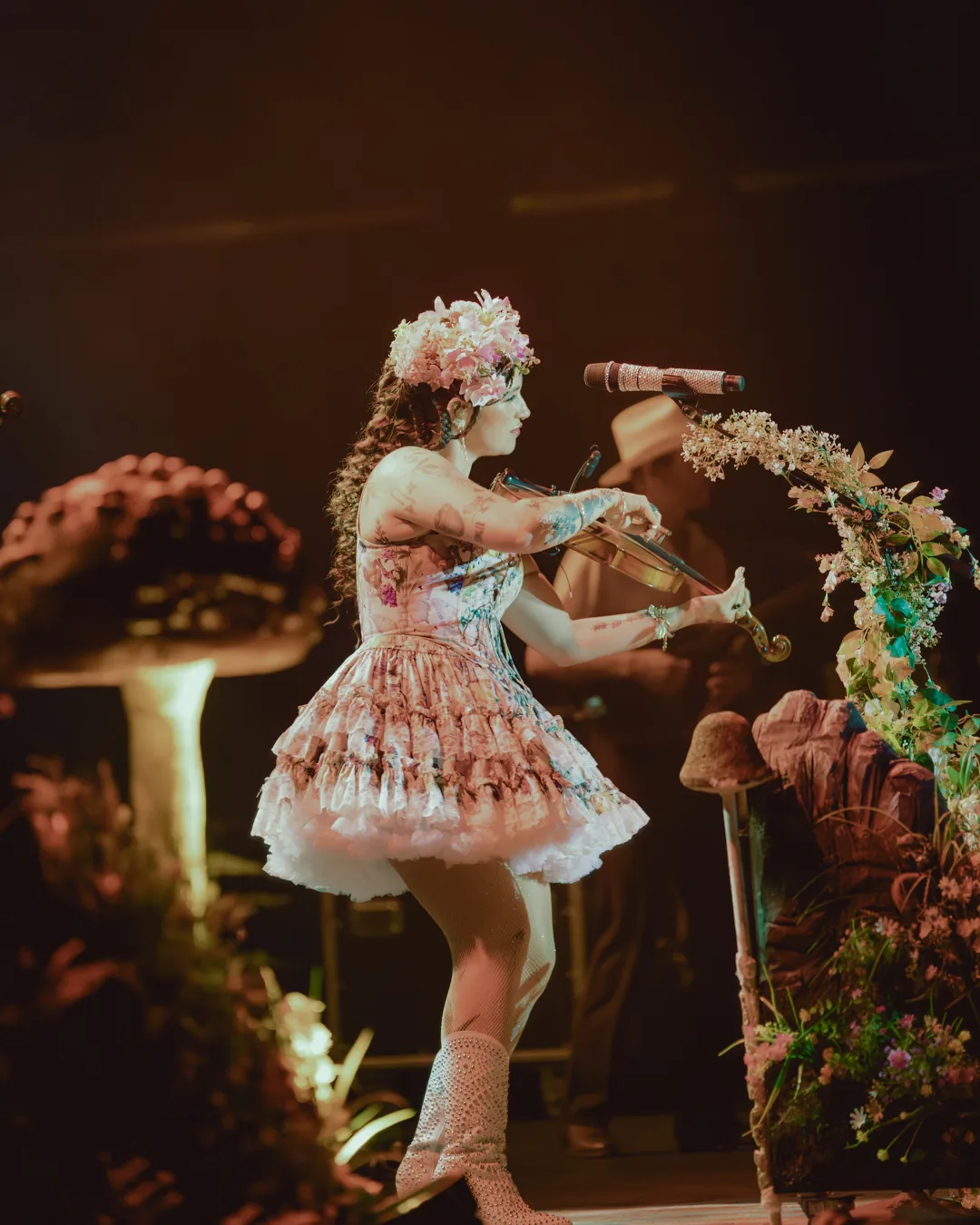 Sierra Ferrell violin performance at St. Augustine Amphitheatre