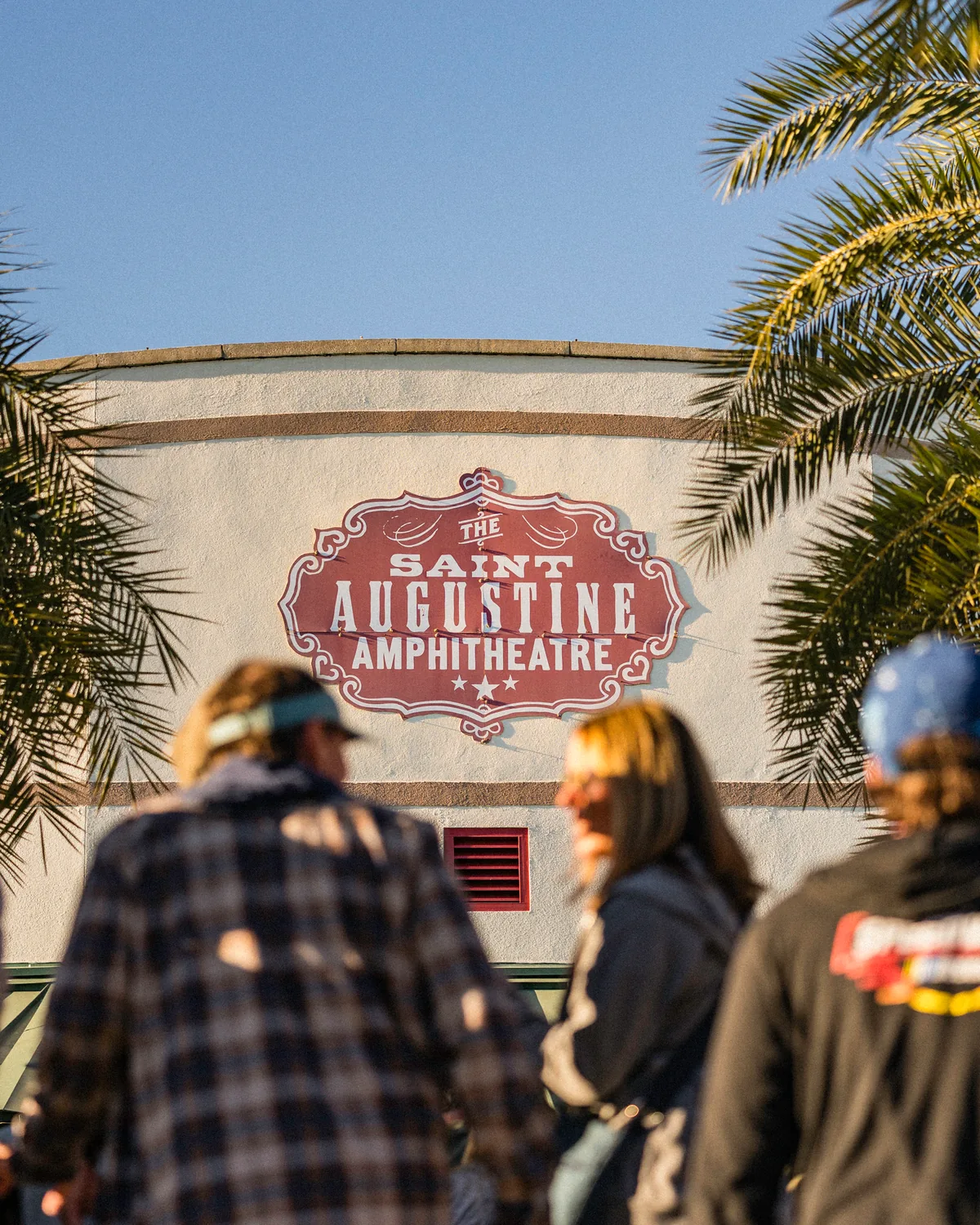 Widespread Panic concert crowd at St. Augustine Amphitheatre